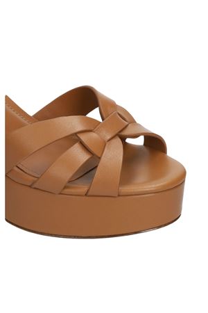 Sandali con plateau Air in pelle marrone LOLA CRUZ | 414P10BKCUERO